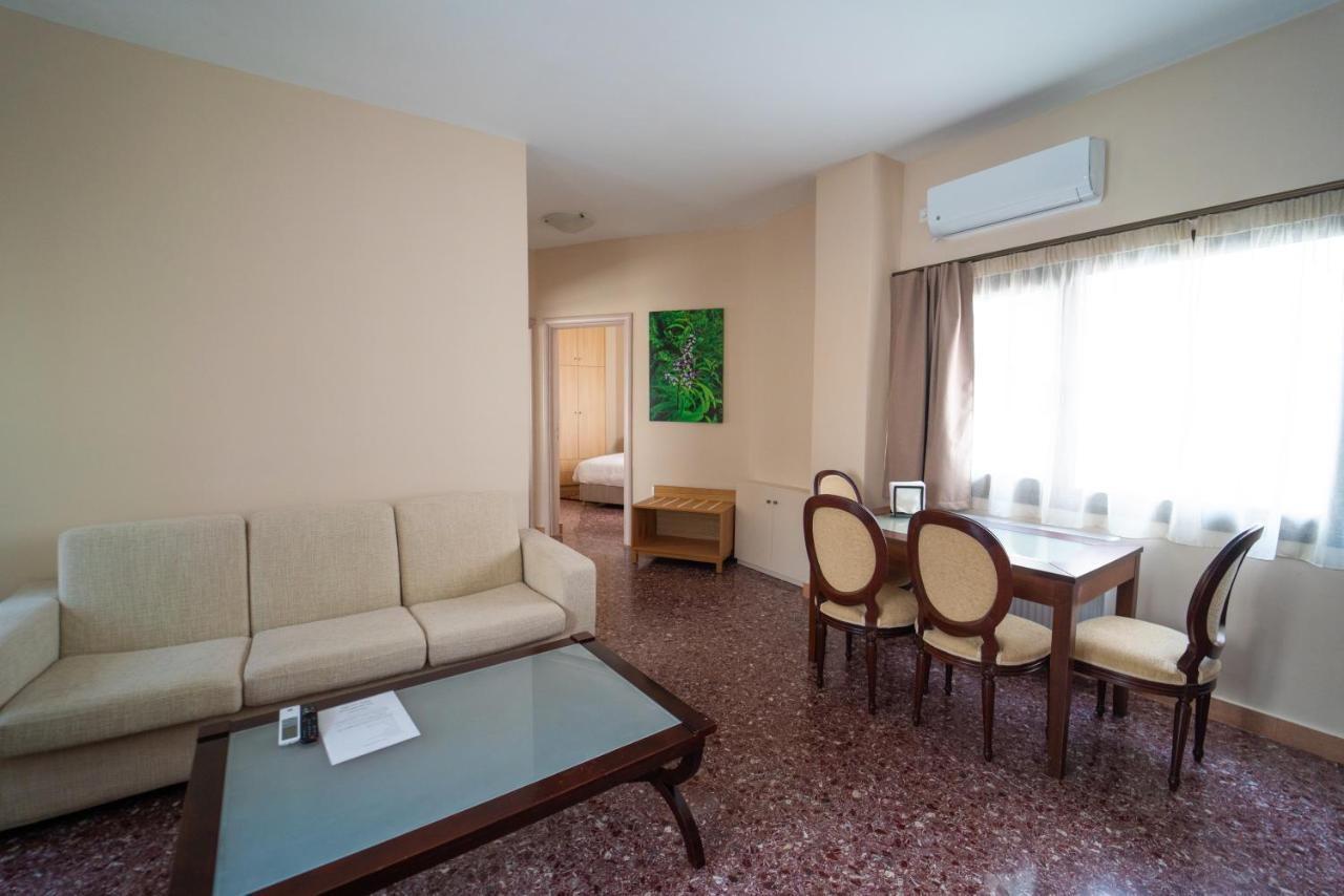 Luxury Apartment In Plaka - Acropolis Athen Eksteriør billede