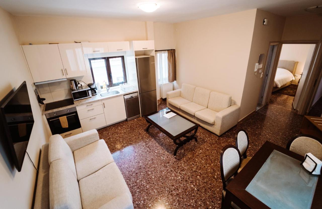 Luxury Apartment In Plaka - Acropolis Athen Eksteriør billede