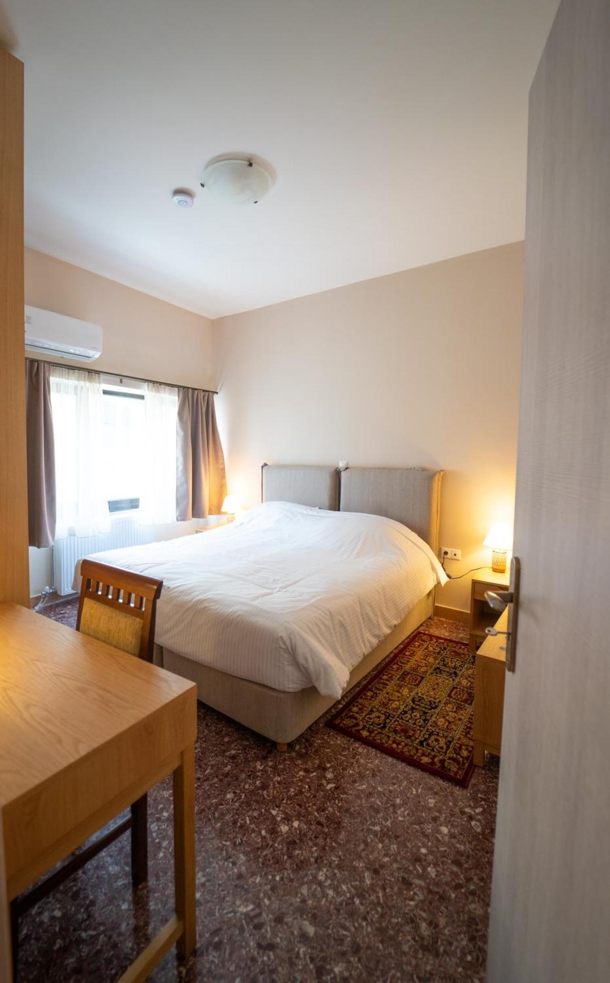 Luxury Apartment In Plaka - Acropolis Athen Eksteriør billede